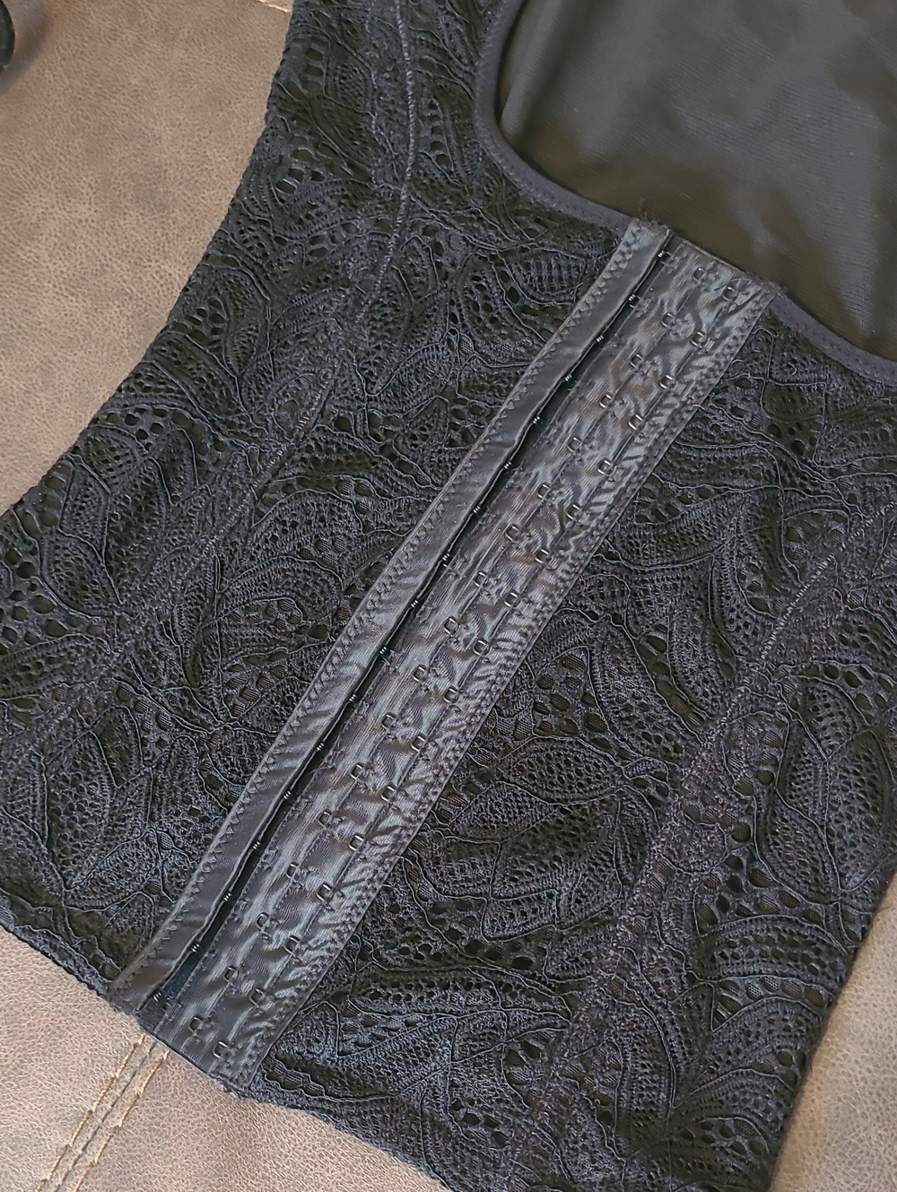 Nanette Lepore Black Lace Hook-and-eye Underbust Corset Shapewear Sz M Sexy Chic - Picture 12 of 12